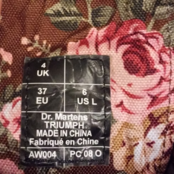 Dr.Martens brown Victorian floral triumph boots! - Picture 6 of 6